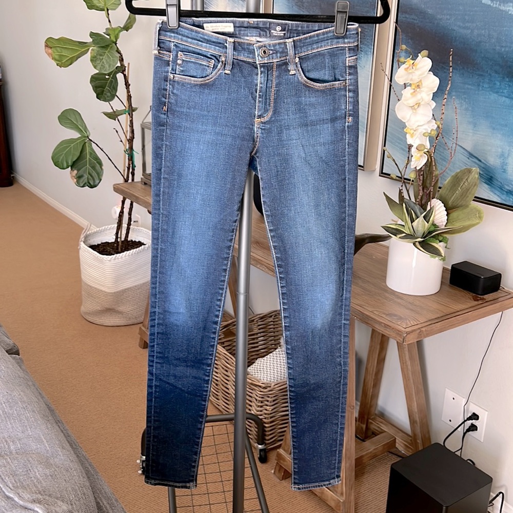 AG Skinny Jeans. Sz 26